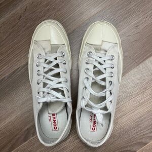 Converse asymmetric design Off-White Canvas Sneakers